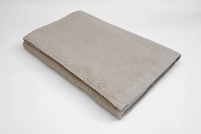 バスタオル ベージュ 90×150cm 業務用 単品|無地 総パイル 綿100|エステ・美容室・整体・鍼灸・介護・スポーツジムに最適|施術用タオル お試し サンプル 安い